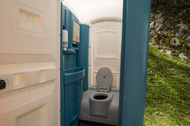 Best Portable restroom trailer rental  in Bath, PA